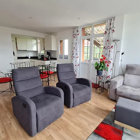 Au Centre Du Village 4-6 Personnes *