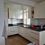 Au Centre Du Village 4-6 Personnes * ليسين