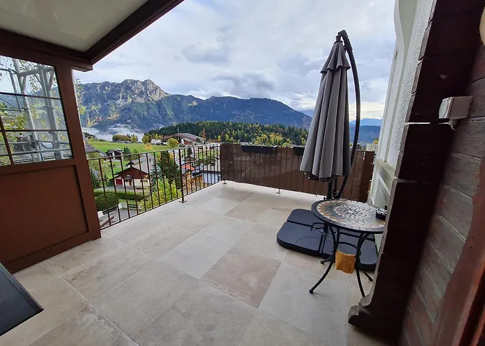 Au Centre Du Village 4-6 Personnes